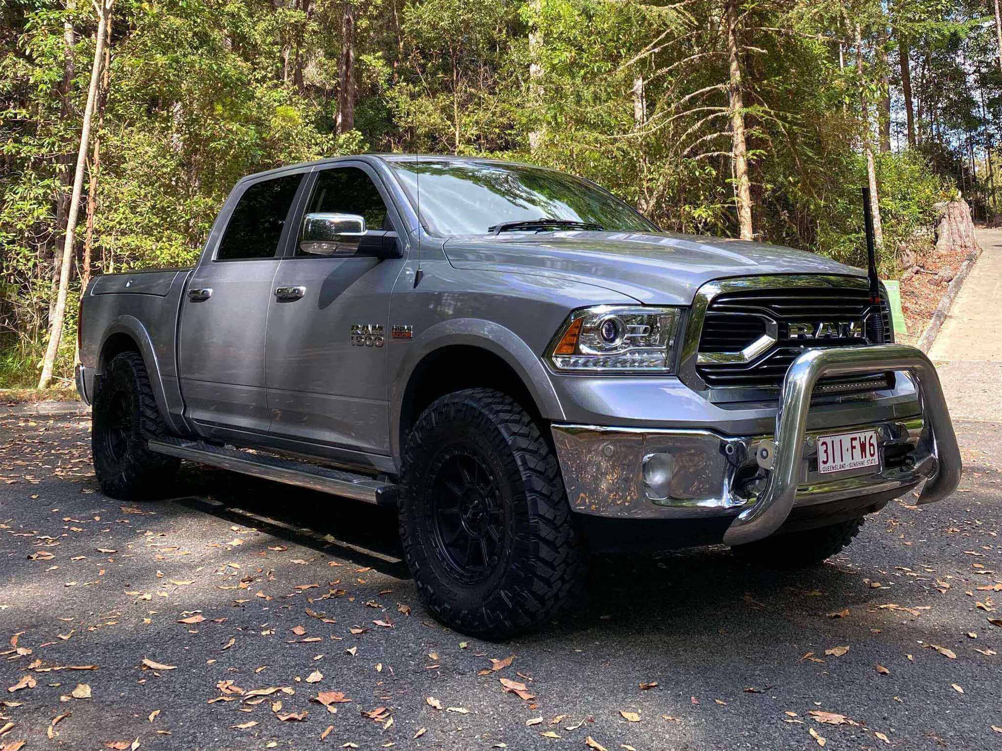 Dodge_Ram_1500_Wheels_Blackrock_Gunner_Satin_Black_18inch_4x4_Rims_1