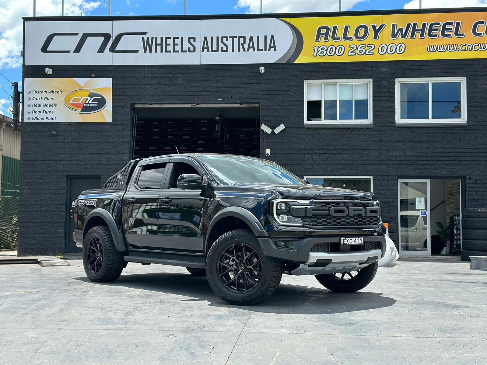 Ford_Ranger_Raptor_Wheels_GT_Form_GFS1_Gloss_Black_Rims_3