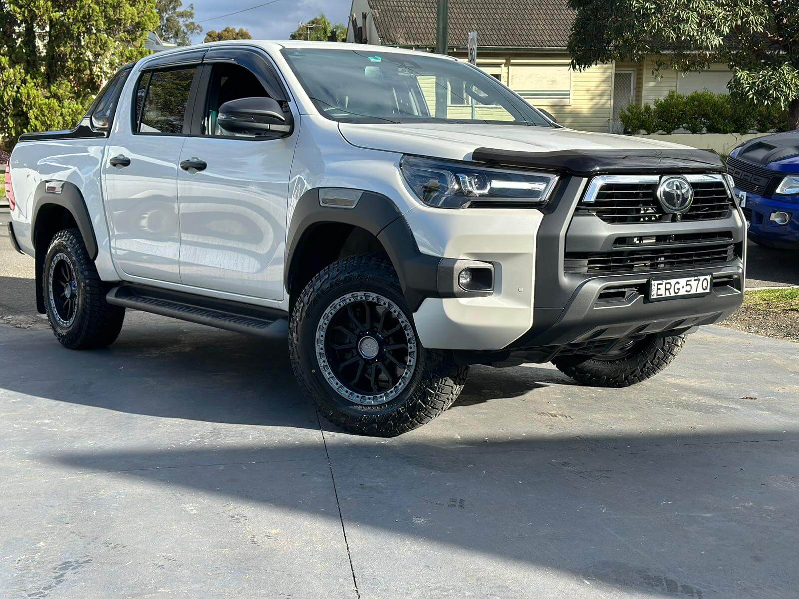 Hilux_Rims_Black_Rock_Cobra_Satin_Black_Gunmetal_Grey_Ring_17_Inch_Rims_For_Toyota_Hilux_4x4