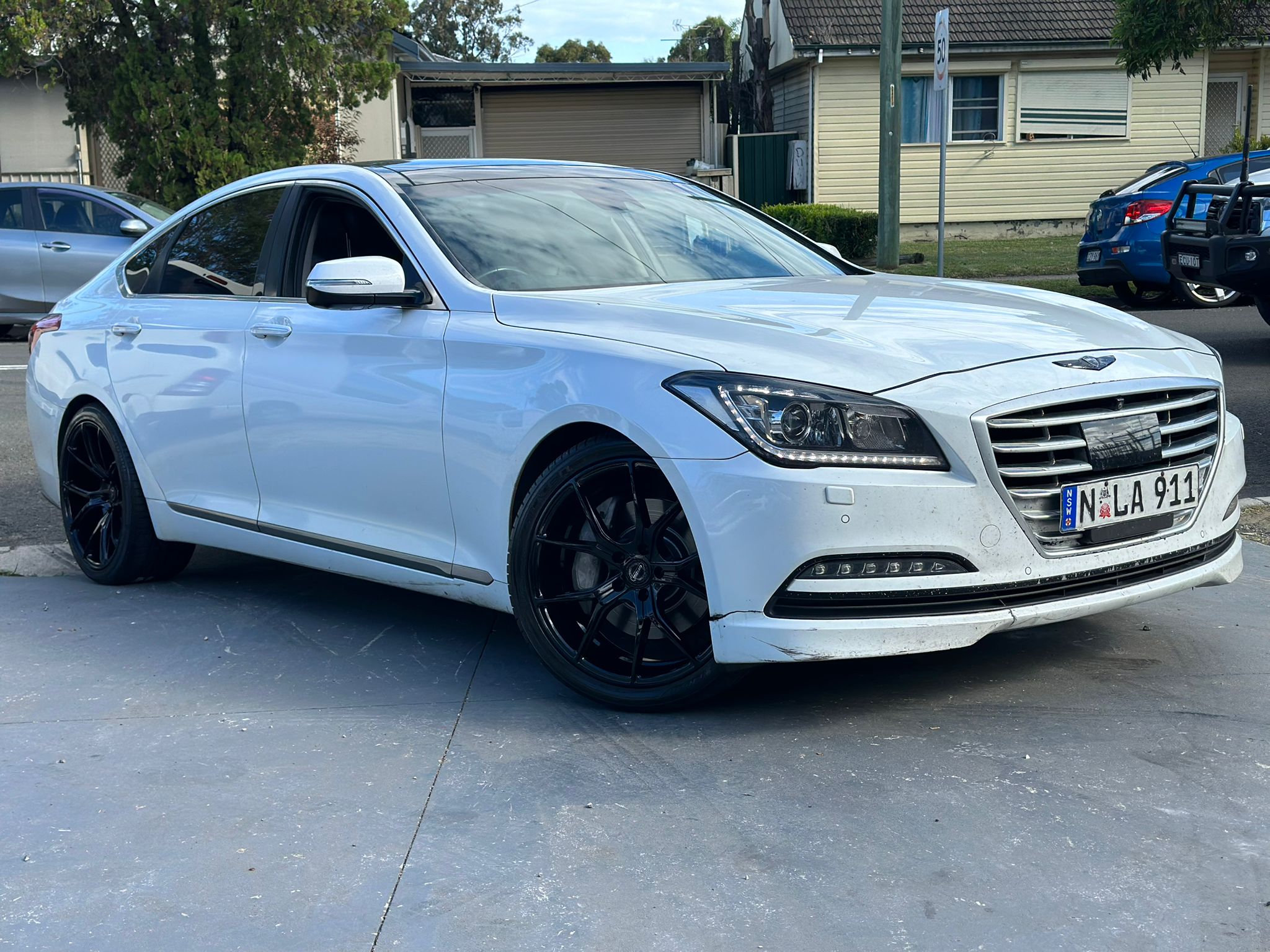 Hyundai_Genesis_Wheels_GT_Form_Venom_Gloss_Black_Rims_2