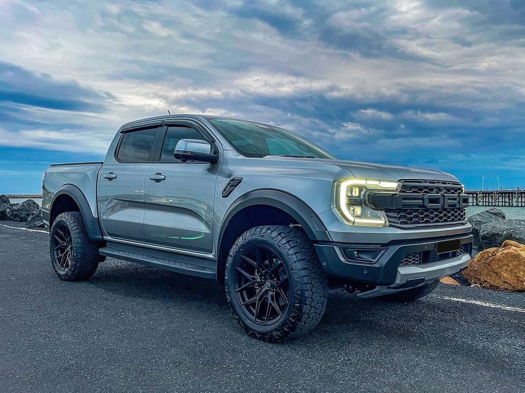 FORD RAPTOR NEXT GEN | 20" GT FORM GFS1 SATIN BLACK WHEELS